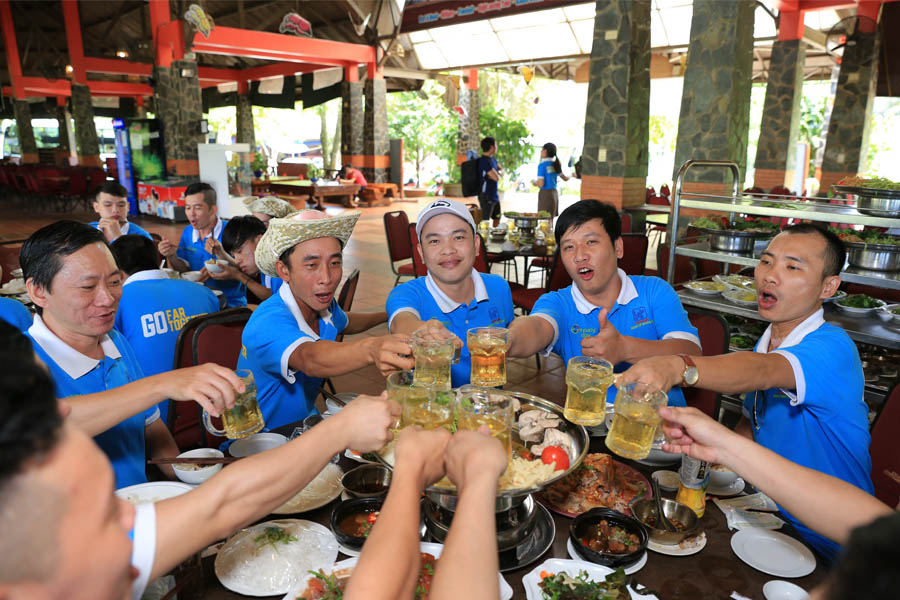 paper packaging company activities in vietnam