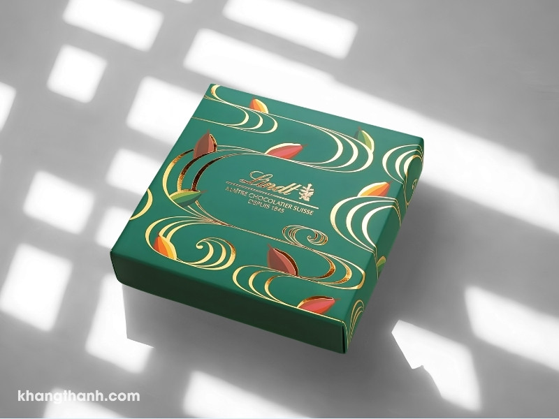 custom-rigid-boxes-packaging (16)