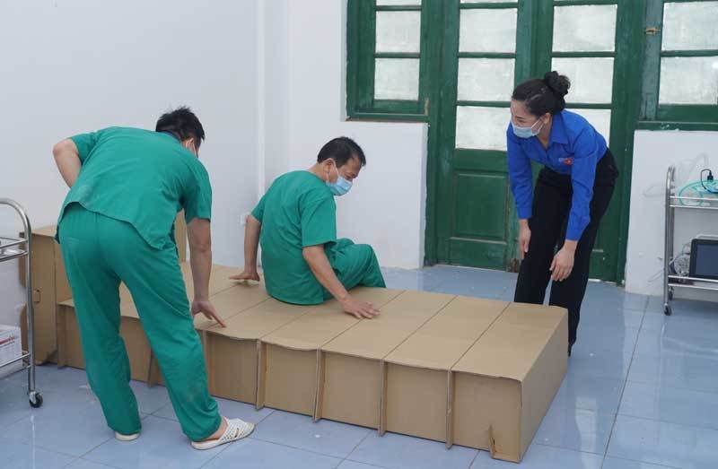 giường giấy carton