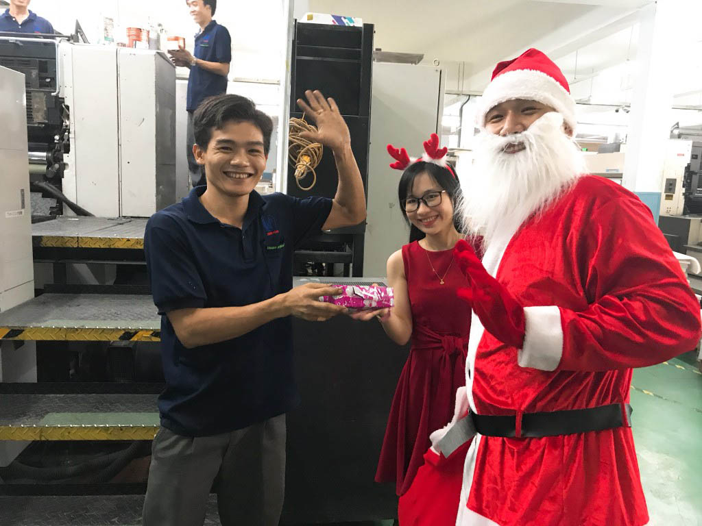 Merry christmas Khang Thanh