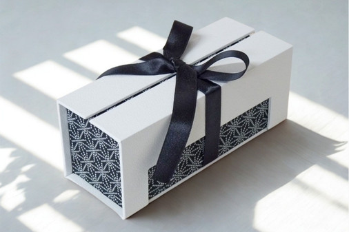 Common materials for making sturdy gift boxes