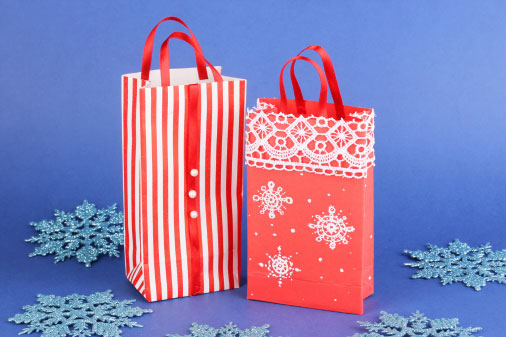 Upgrade presents with Christmas luxury paper bags 2024